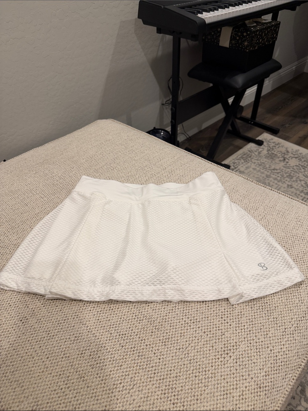 White Women's Athletic Skort with Textured Mesh